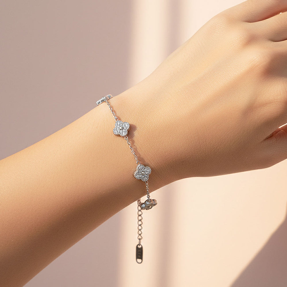 Prm9133 – Clover Lumière