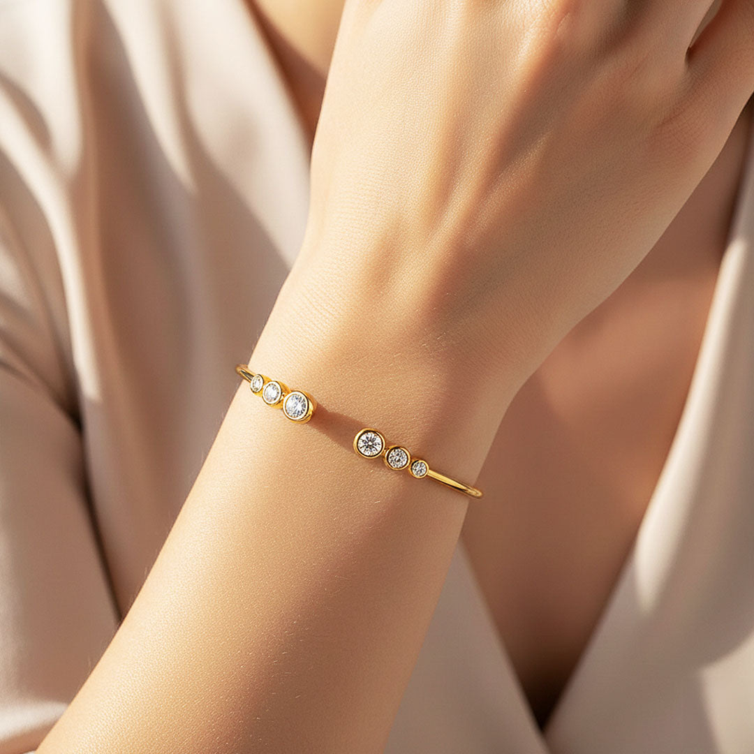 Prm9135 – Twin Bezel Cuff