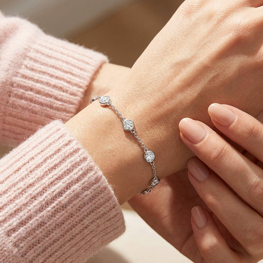 Round Bezel Moissanite Silver Chain Women Bracelet | Prm9176
