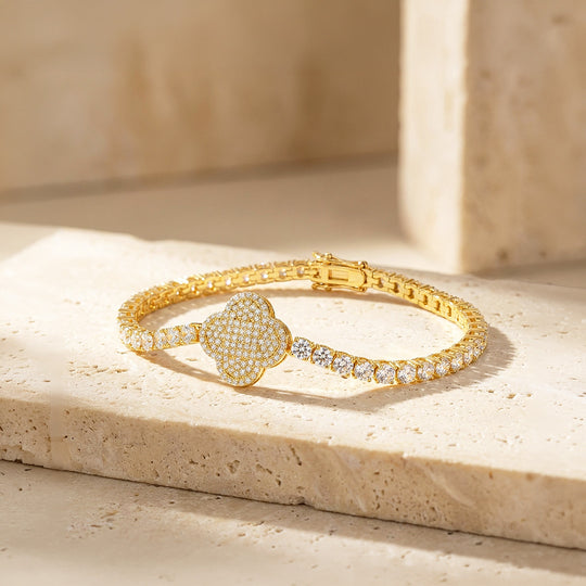 Four Leaf Clover Moissanite Gold Tennis Women Bracelet | Prm9181