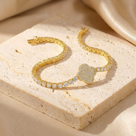 Four Leaf Clover Moissanite Gold Tennis Women Bracelet | Prm9181