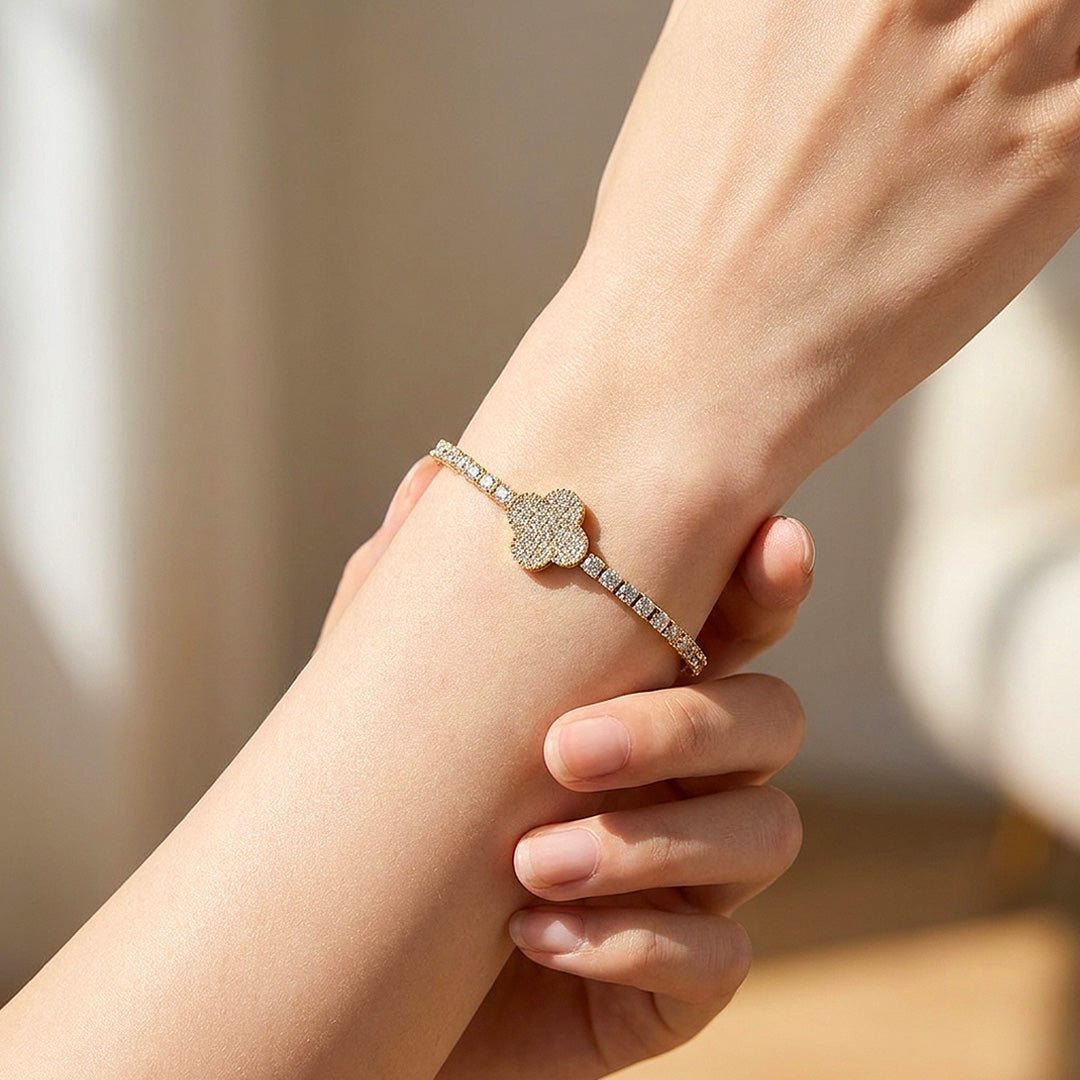 Four Leaf Clover Moissanite Gold Tennis Women Bracelet | Prm9181