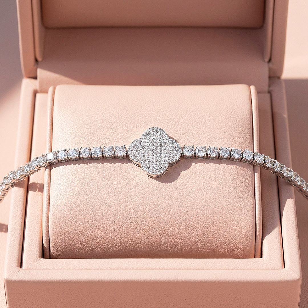 Four Leaf Clover Moissanite Silver Tennis Women Bracelet | Prm9182