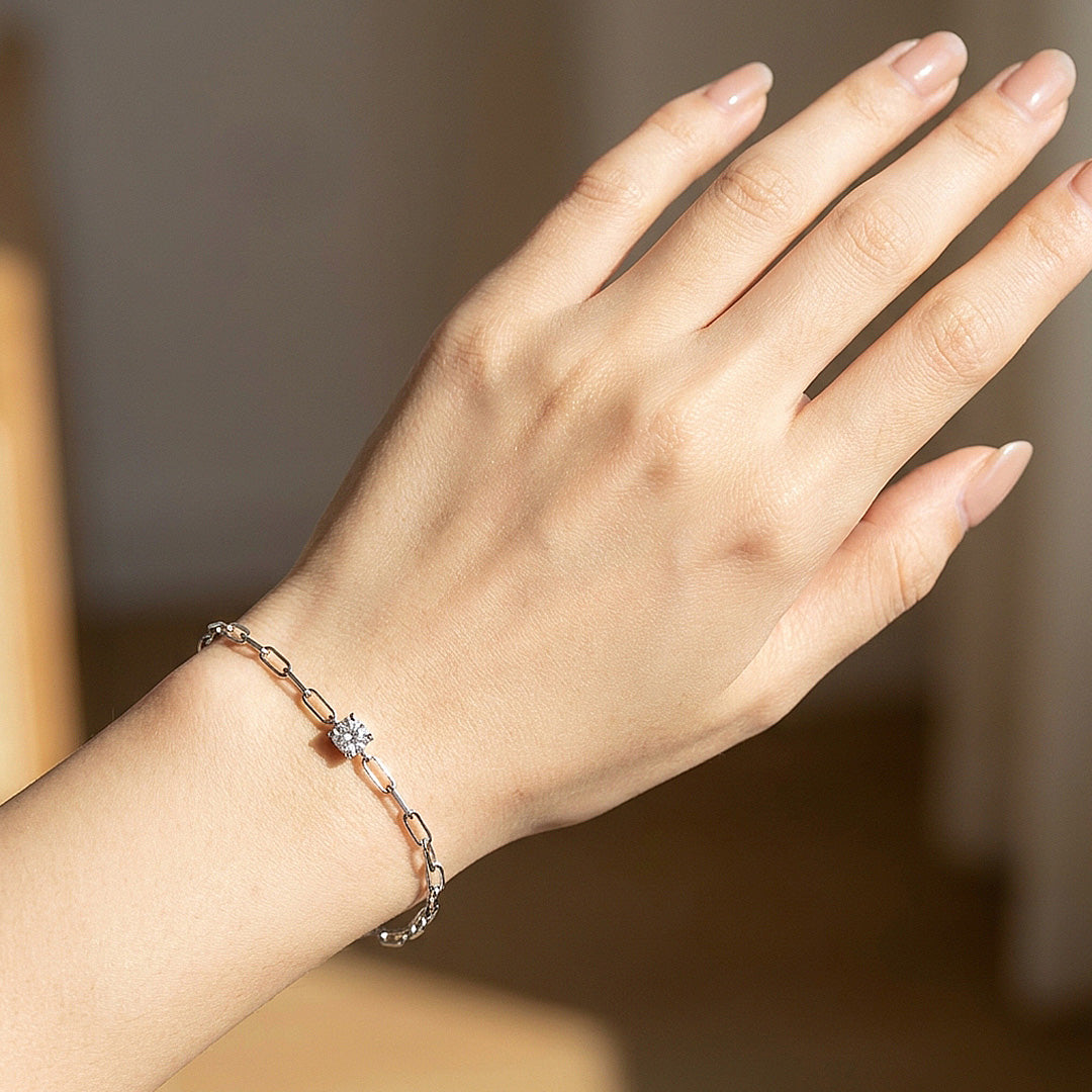 Square Bezel Paperclip Moissanite Silver Women Bracelet | Prm9203