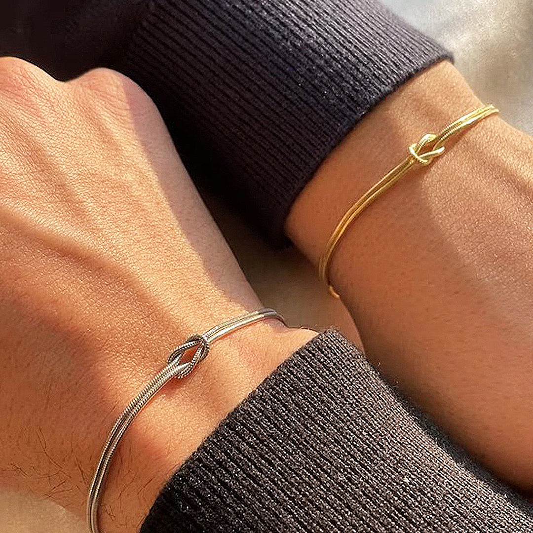 Soul Knot Couple Bracelets –