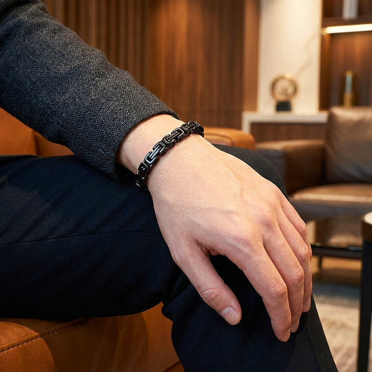 Stealth Protector | Men&