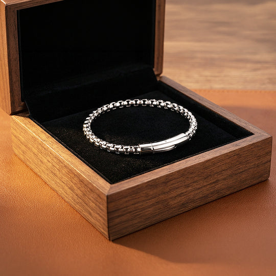 Apex Titan | Premium Titanium Steel Box Chain Bracelet in High-Polished Silver