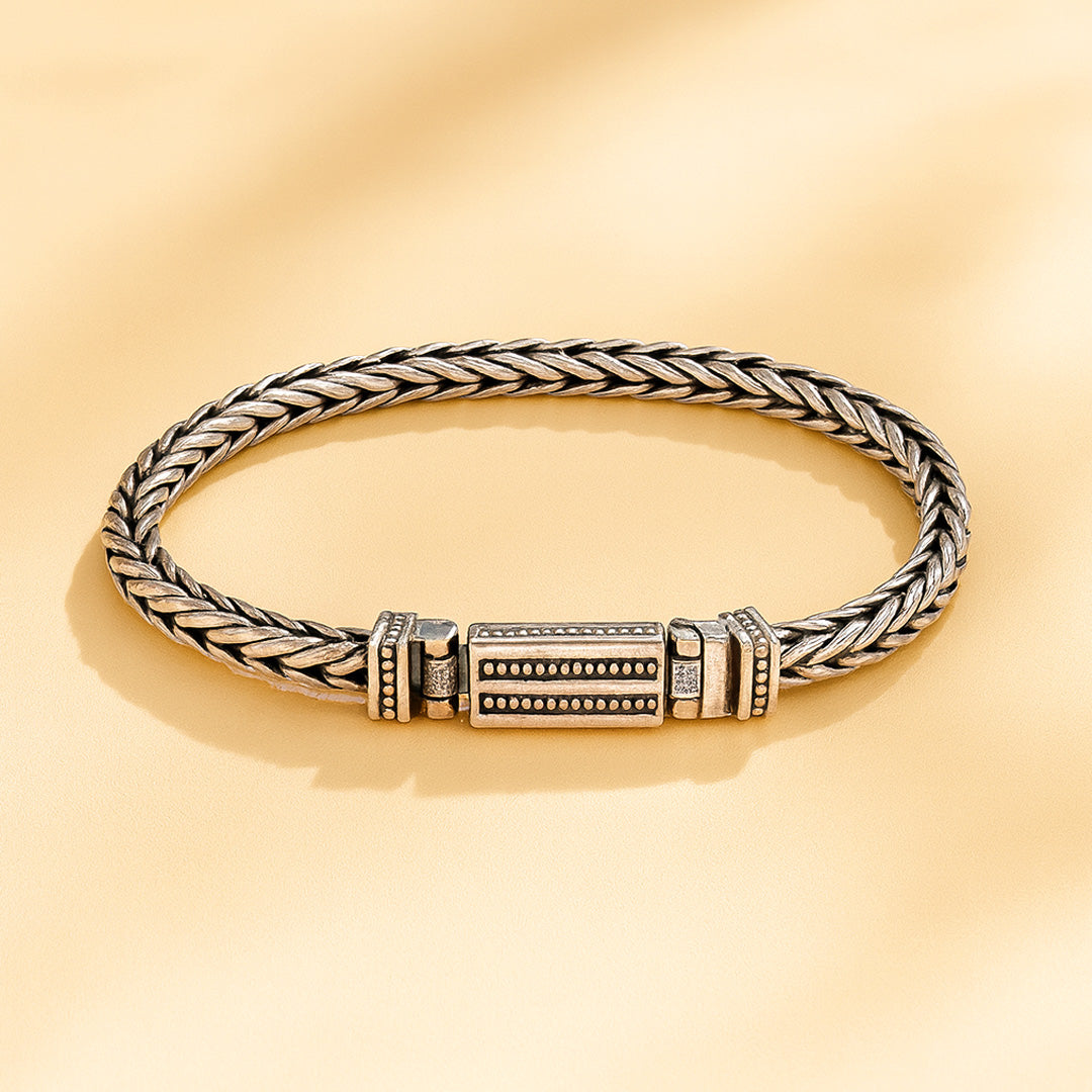 The Esquire Bracelet