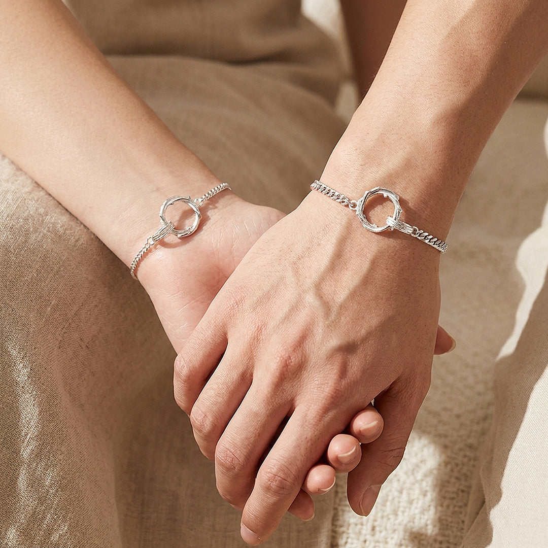 Thorny Affection | Couple Bracelets
