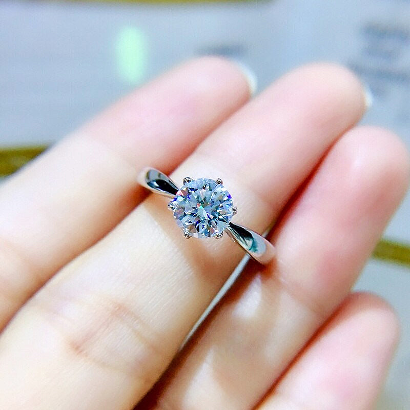 🎁 Tiara Adjustable Ring (100% off)