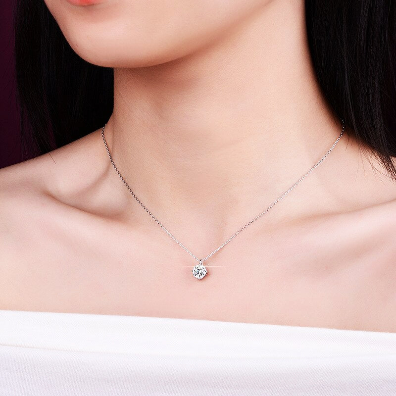 🎁 Tiara Solitaire Necklace (100% off)