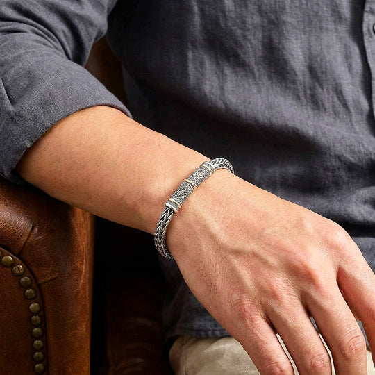Valor Weave | Men&