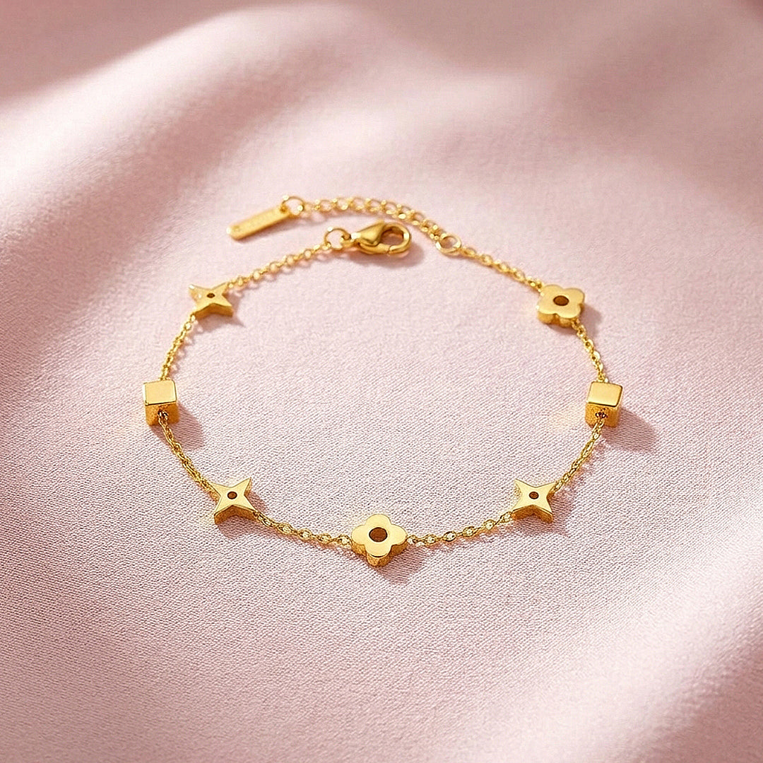 Dainty Motif Charm Bracelet | Luxe6362