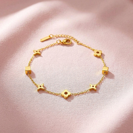 Dainty Motif Charm Bracelet | Luxe6362