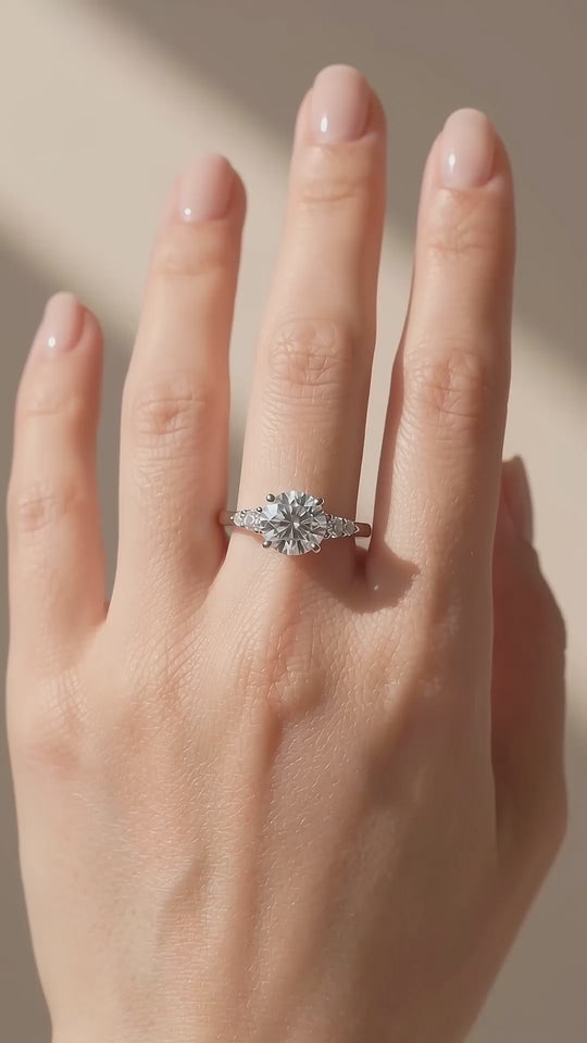 Trilogy Triple Stone Ring | 1.00ct | Moissanite | 925 Sterling Silver | Prm7162