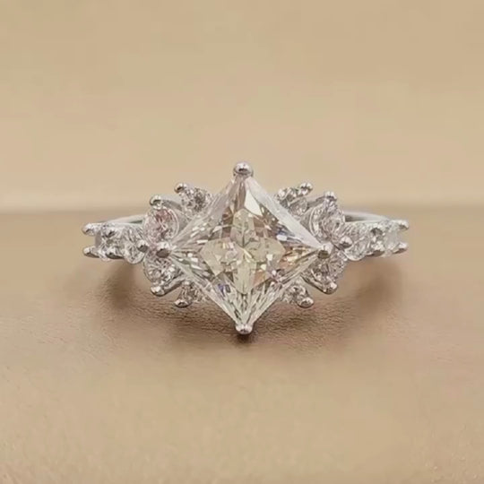 Prm7127: The Moissanite Royal Bloom Ring