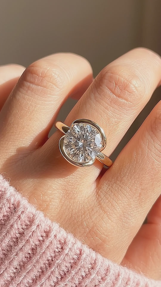 Moissanite Scalloped Bezel Solitaire Ring | 925 Sterling Silver | Prm7206