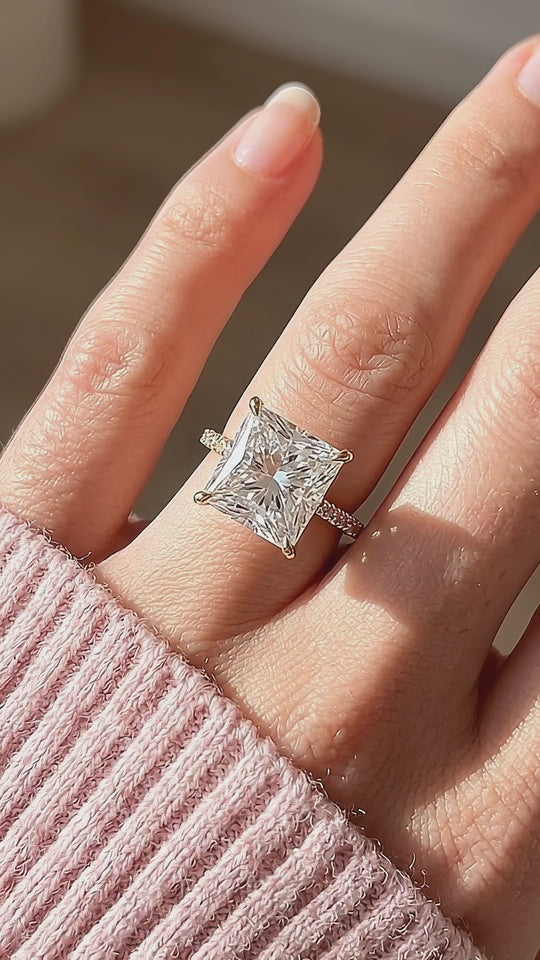 Princess-Cut Moissanite Pavé Band Ring | 925 Sterling Silver | PRM7212