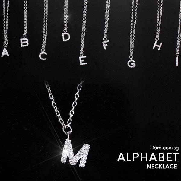 W hot sale letter necklace