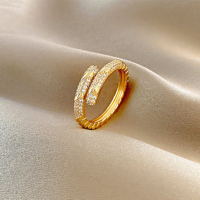 Luxe5098 Ring - Tiara.com.sg Singapore Jewelry Shop
