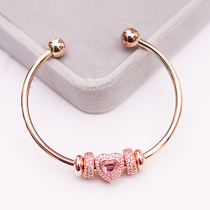 Luxe6085 - Heart Charm Bangle Bracelet - Tiara.com.sg Singapore Jewelry Shop